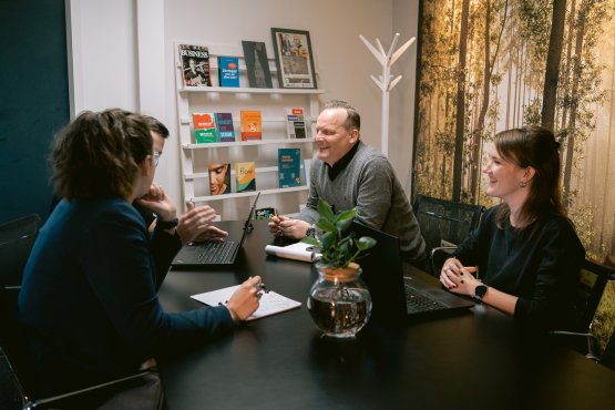 CMS bespreking